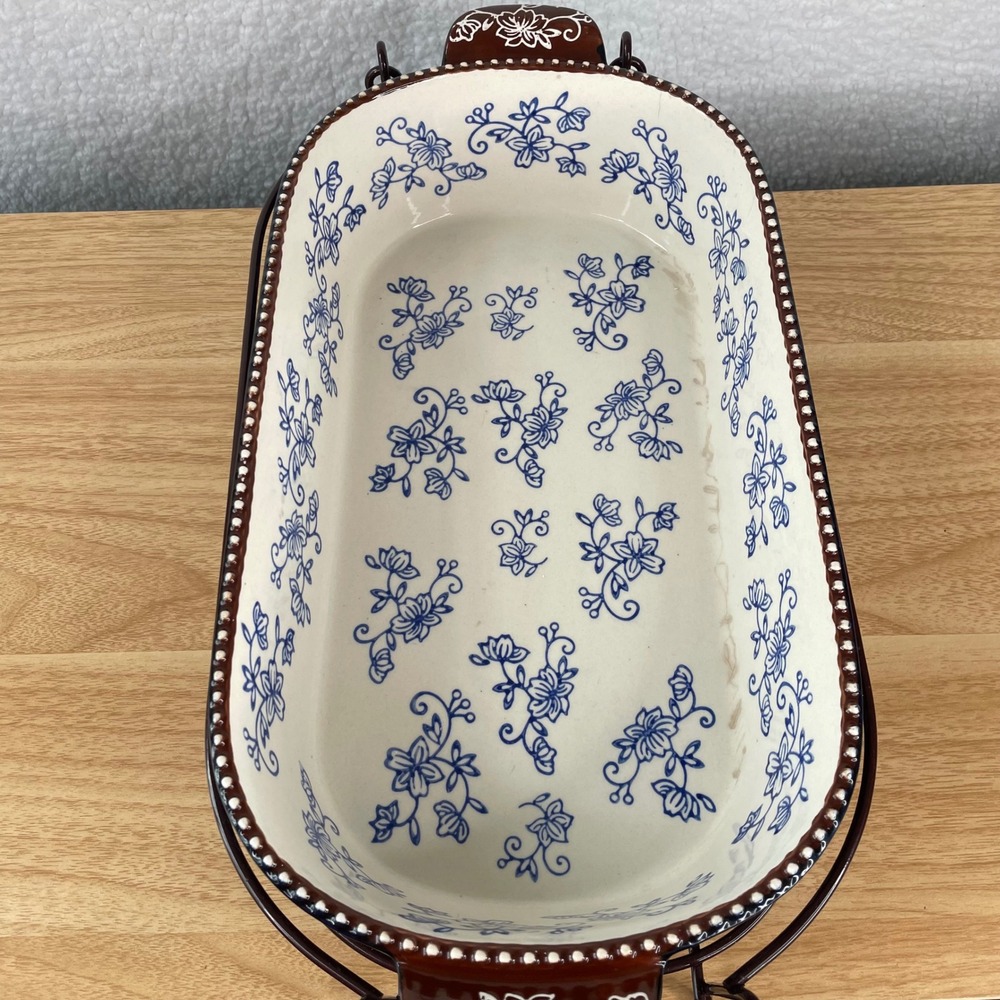 Temp-tations by Tara Floral Lace 3QT Oval Baker Cobalt Blue with Rack and Lid - Picture 2 of 7